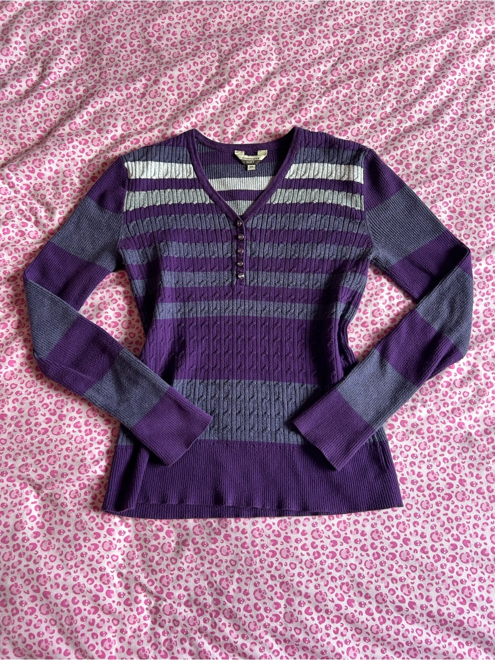 ‘Denver Hayes’ Purple and Grey Striped V-Neck Cable Knit Fitted Sweater
